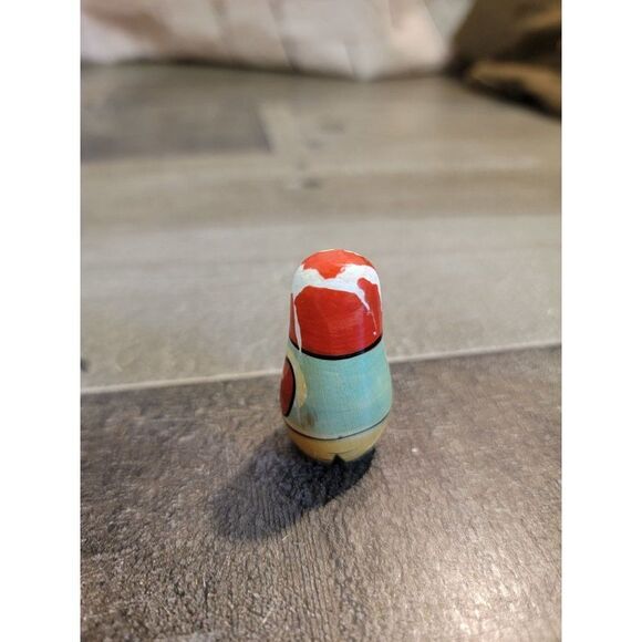 Wooden Russian doll santa clause AS IS decor toy - Picture 3 of 5